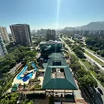 Flat Com Vista Panoramica -15- Na Barra Da Tijuca - Estacionamento Gratuito - Frigobar - Ar Condicionado - Piscina - Academia - Balsa Para Praia Gratis - Varanda - Vista Parcial Mar E Lagoa