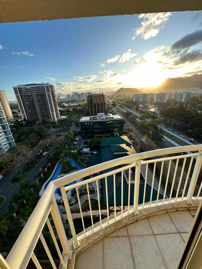 Aparthotel Flat Com Vista Panoramica -15- Na Barra Da Tijuca - Estacionamento Gratuito - Frigobar - Ar Condicionado - Piscina - Academia - Balsa Gratis - Varanda - Vista Parcial Mar E Lagoa