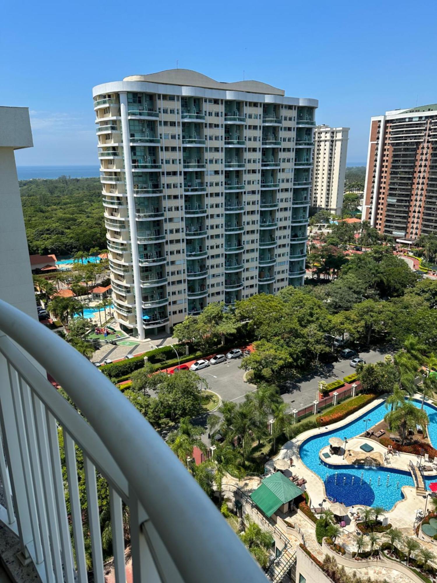 Flat Com Vista Panoramica -15- Na Barra Da Tijuca - Estacionamento Gratuito - Frigobar - Ar Condicionado - Piscina - Academia - Balsa Gratis - Varanda - Vista Parcial Mar E Lagoa
